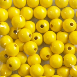 Puuhelmet, Keltainen