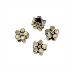 Metallinen koristehelmi 10mm, Kukka, hopean värinen 4 kpl