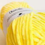 Pro Lana Chenille lanka 100g, 21 Vaaleankeltainen