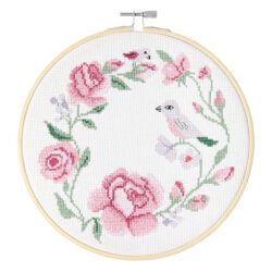 Rico Design Kirjontasetti 20cm, Wreath of Roses